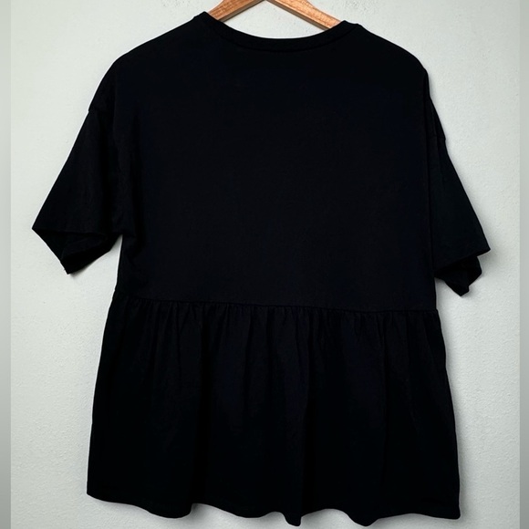 ASOS DESIGN Maternity oversized casual smock top / peplum‎ top blouse in black - Picture 6 of 10